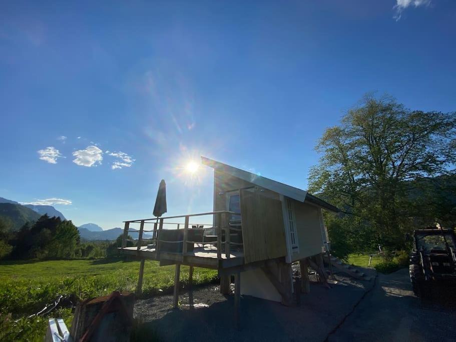 Appartamento Minihus Med Drommeutsikt Til Sunnmorsalpene Aure  Esterno foto